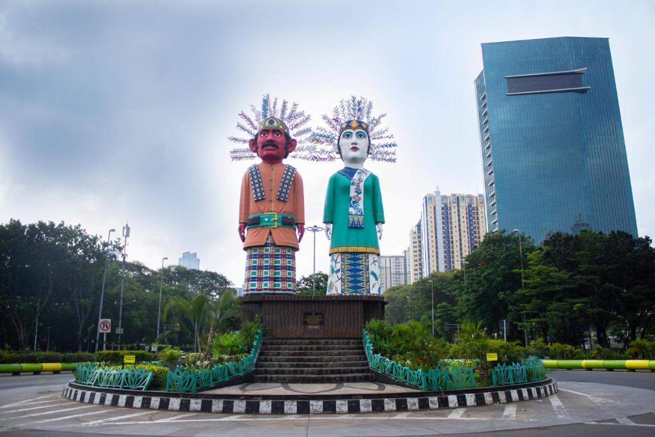 Doubletree By Hilton Jakarta Kemayoran Extérieur photo