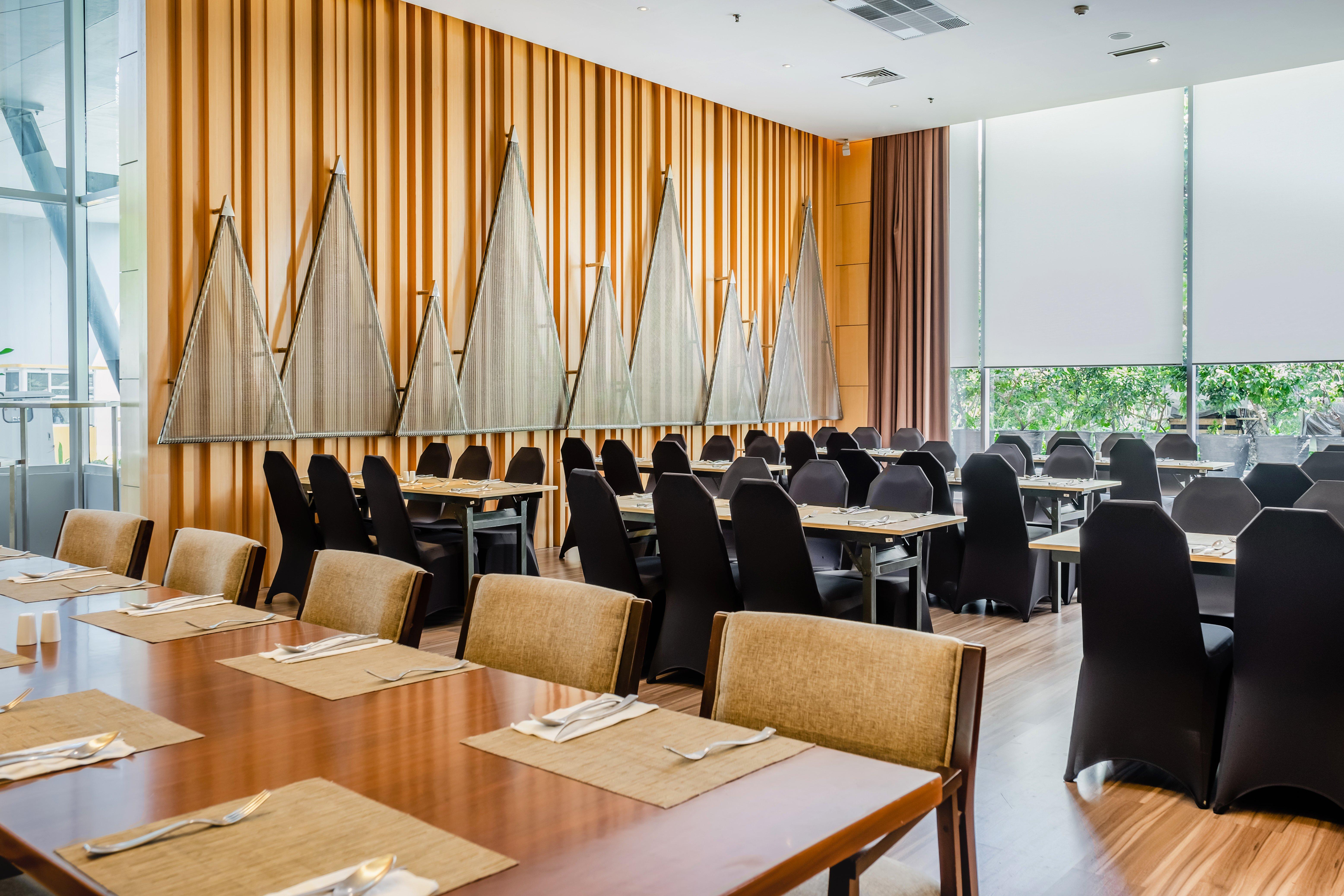 Doubletree By Hilton Jakarta Kemayoran Extérieur photo