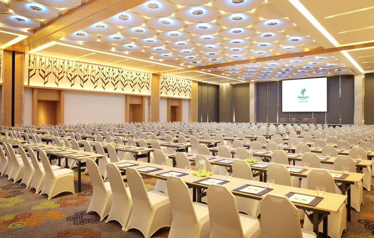 Doubletree By Hilton Jakarta Kemayoran Extérieur photo
